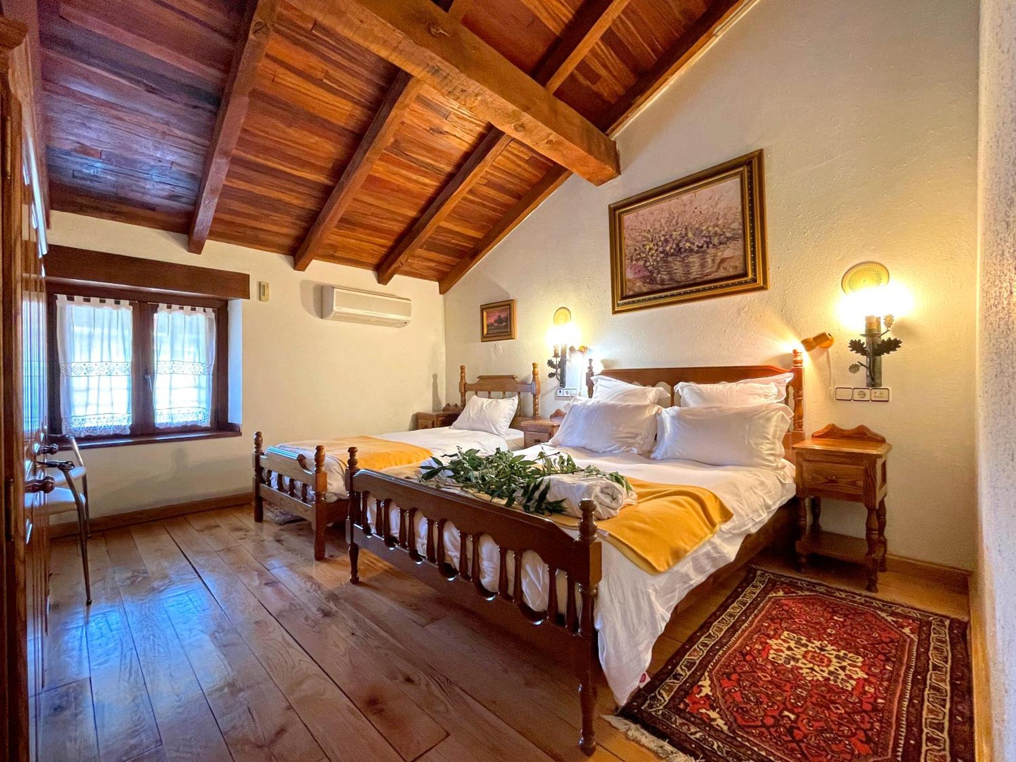 Hotel Peruskenea Jaunsaras Luaran gambar